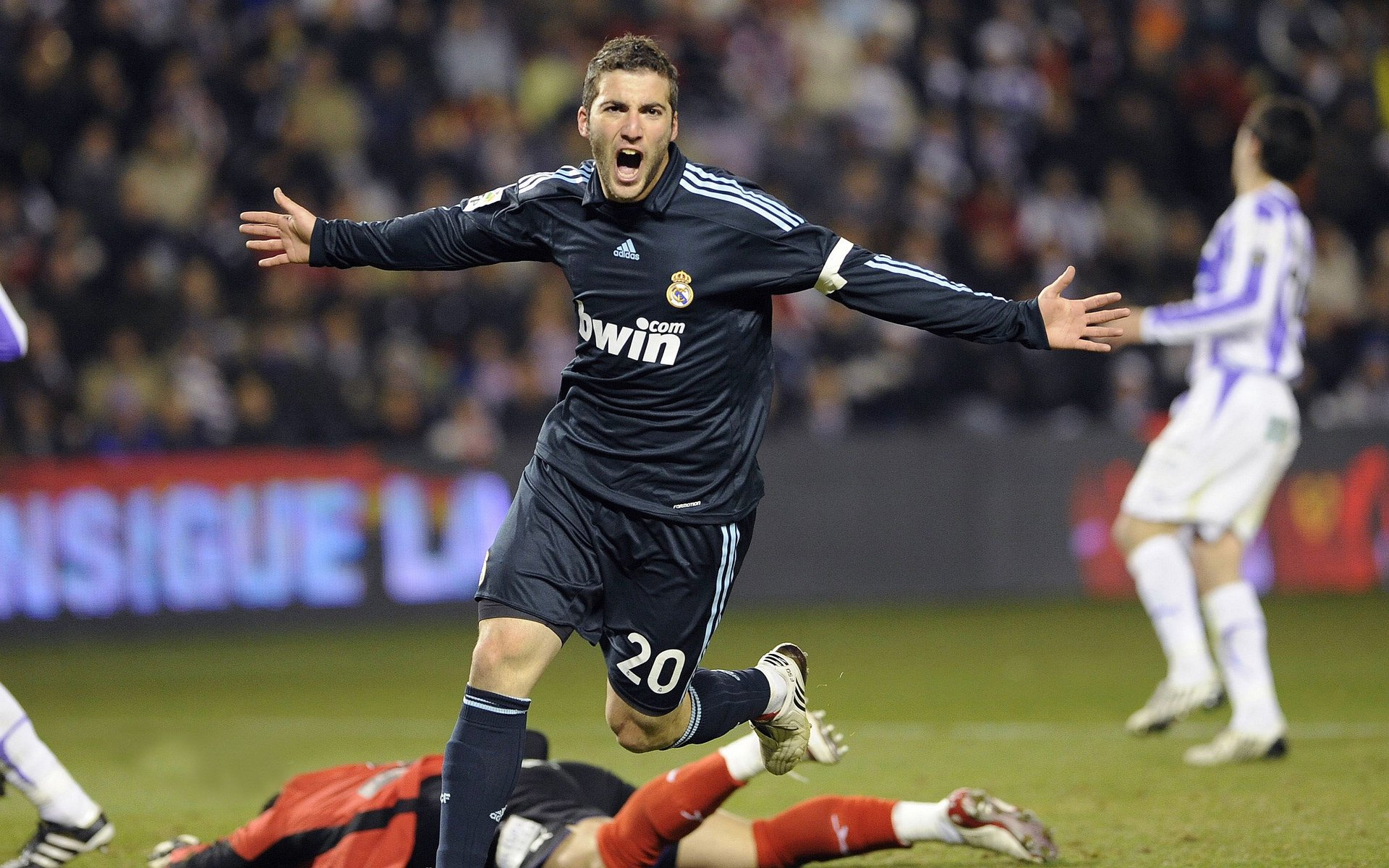 《电竞场馆布局，全国范围内百余场馆开始建造》，电竞场馆是干嘛的