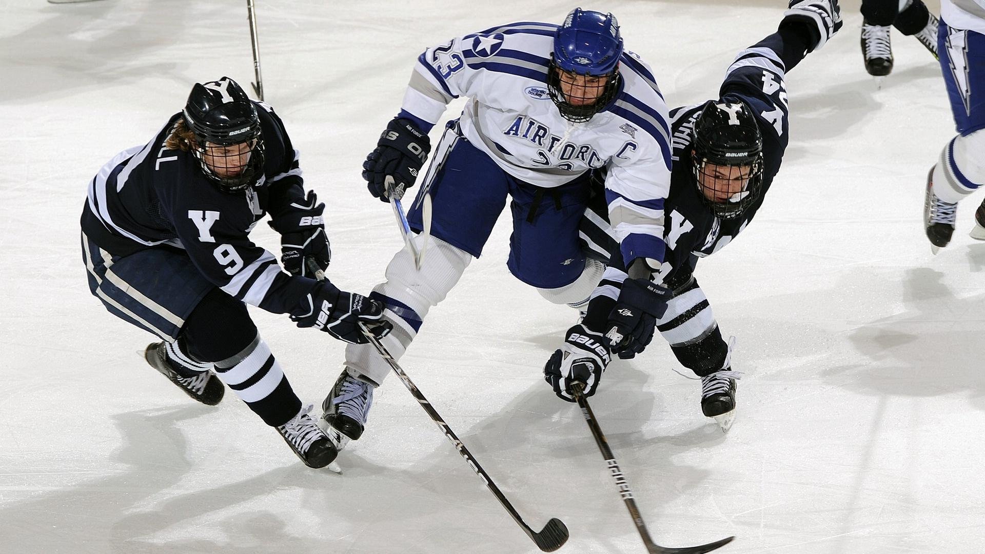 爱游戏体育平台-公牛队战术调整成功，季后赛希望增强，公牛队经典比赛视频